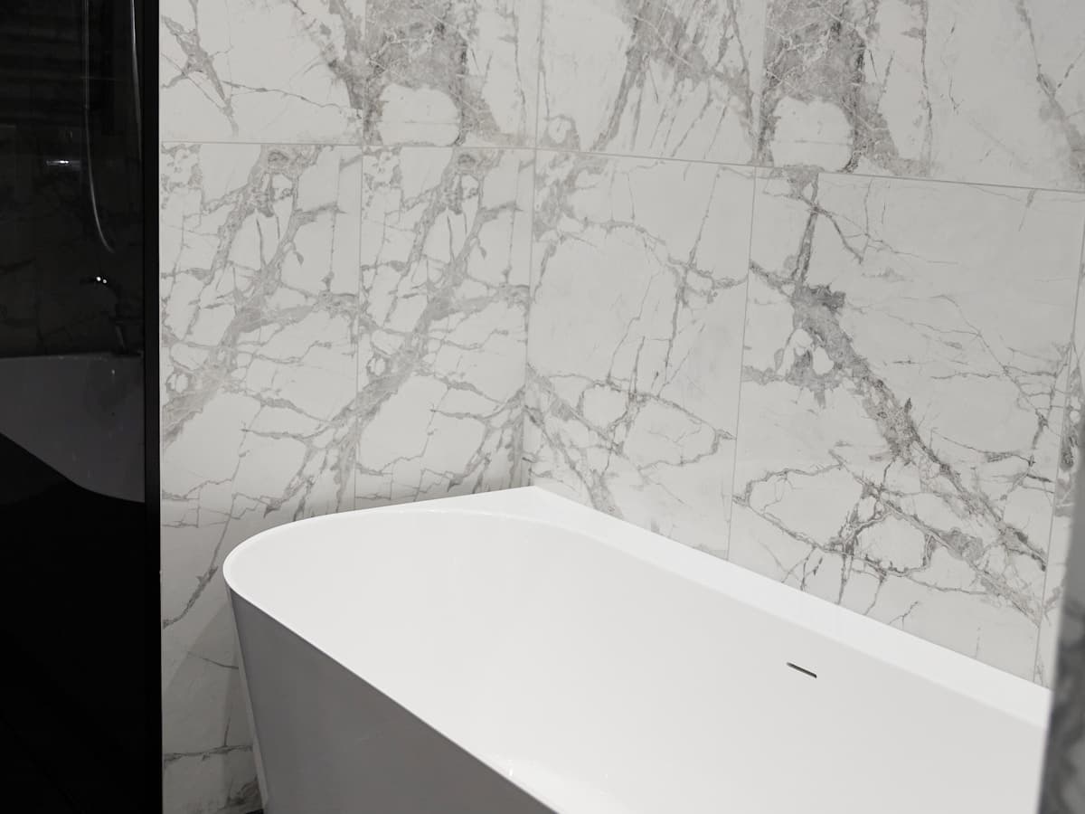 Designing with Black Marble: 5 Elegant Ways to Make a Bold Statement