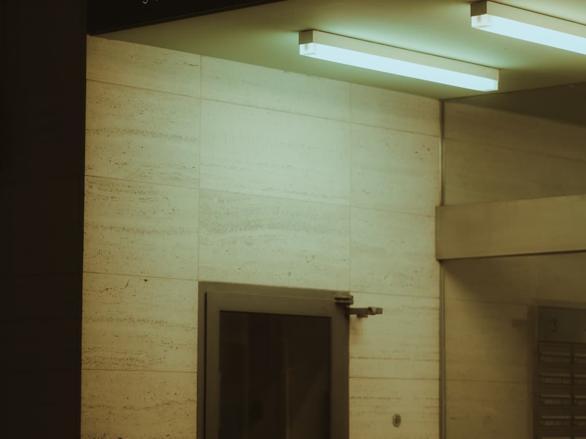 Silver Travertine: The Ultimate Choice for Modern Floor and Wall Designs