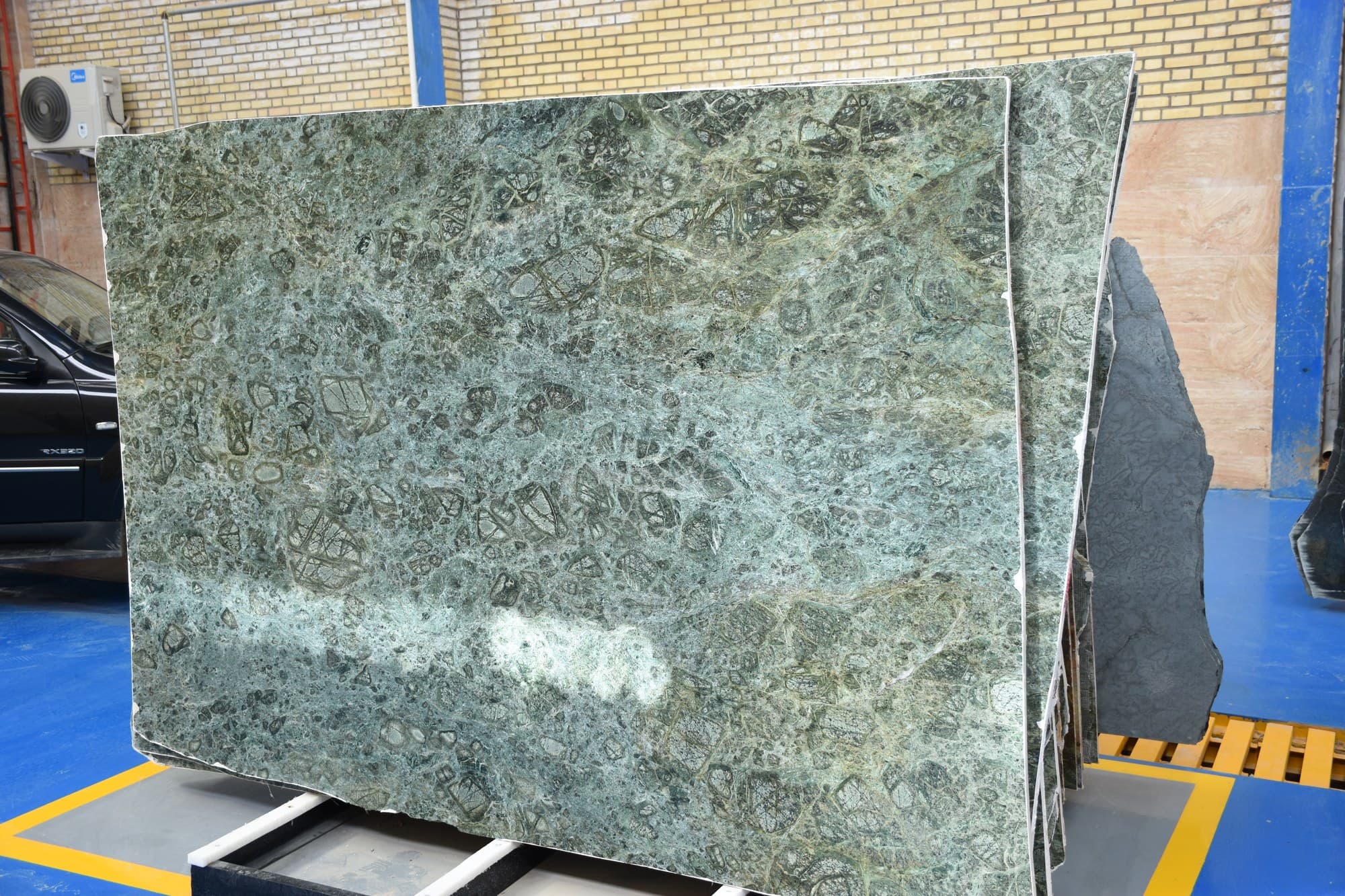 Green Marble marble - Premium natural stone surface