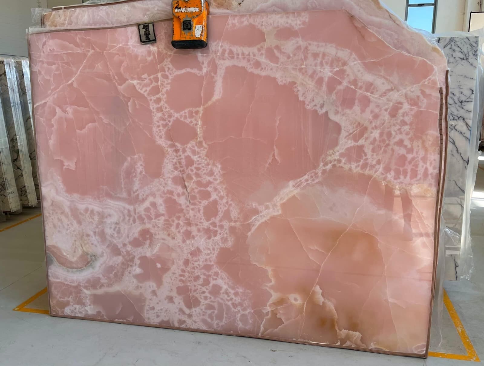 Pink Onyx - view 1